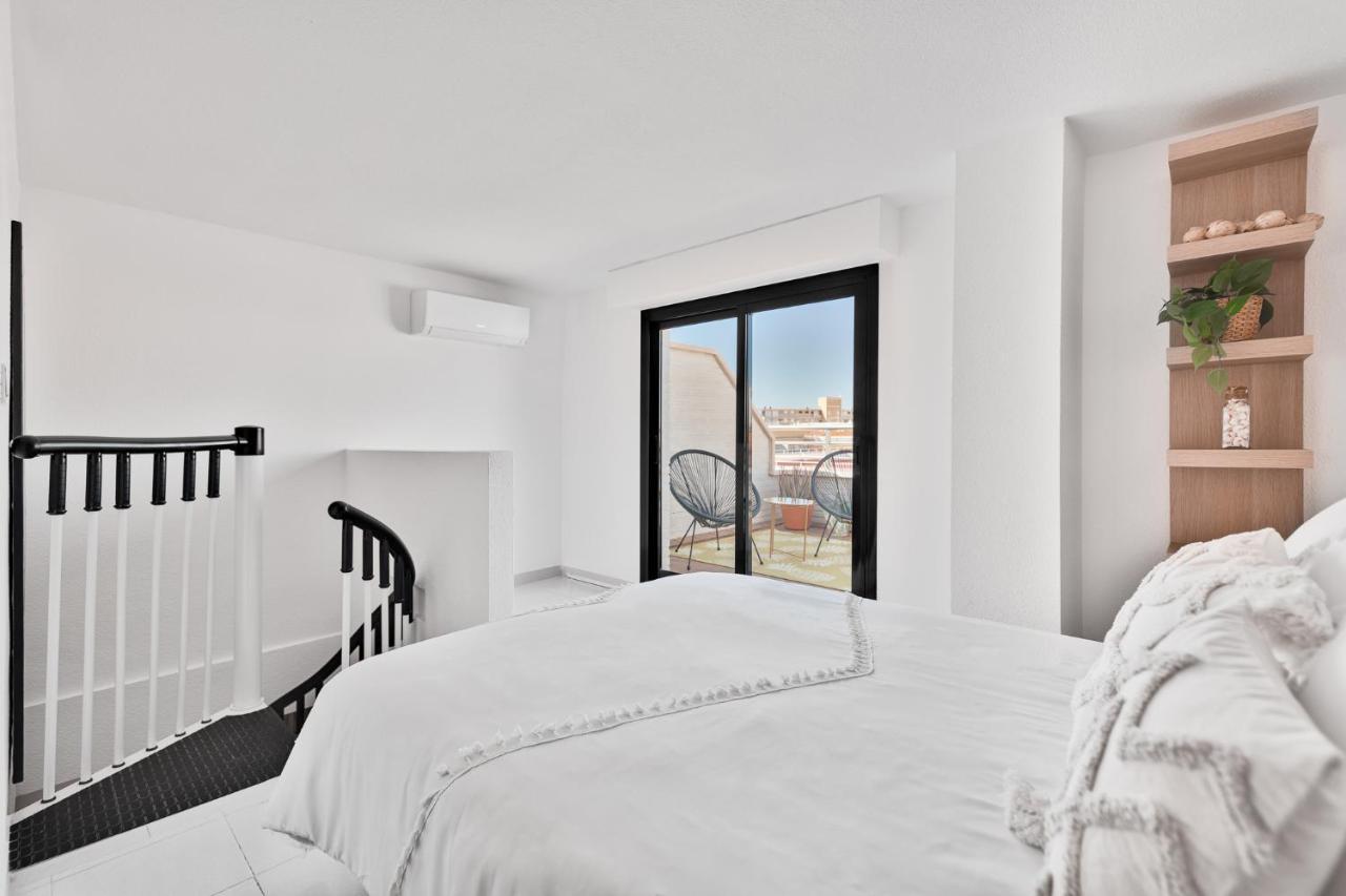 Apartamento La Fiesta, 250 M To The Sea Plus Swimming Pool Torrevieja Esterno foto